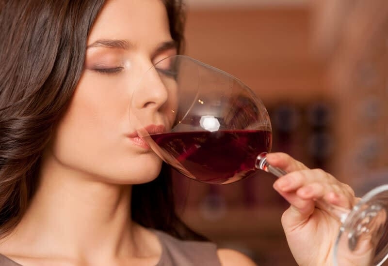 ¿Qué se suele decir en la fase gustativa de la cata del vino?
